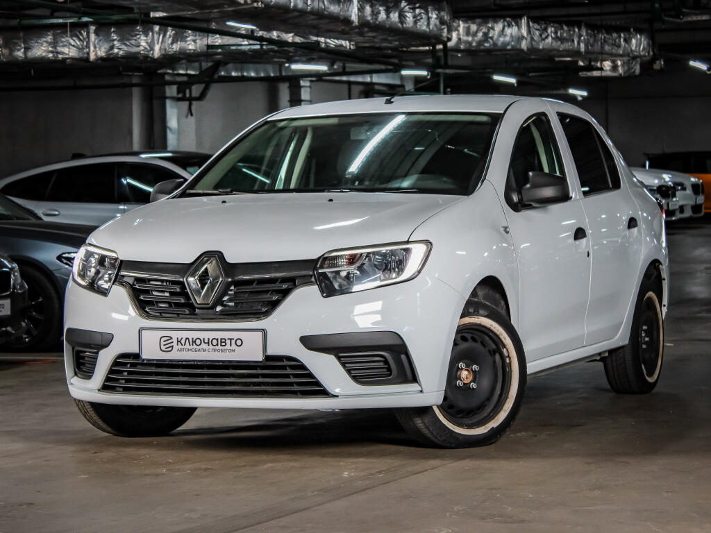 Белый Renault Logan 2021 года с пробегом