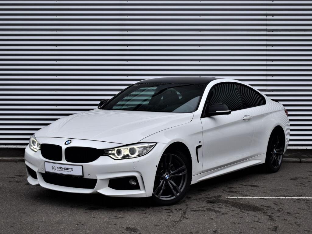 Белый BMW 4 серия 2014 года с пробегом