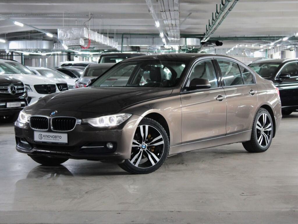 Коричневый BMW 3 серия 2013 года с пробегом