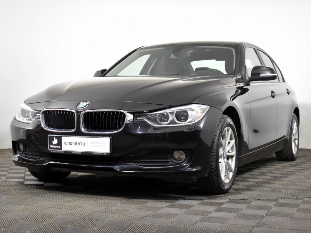 Черный BMW 3 серия 2014 года с пробегом