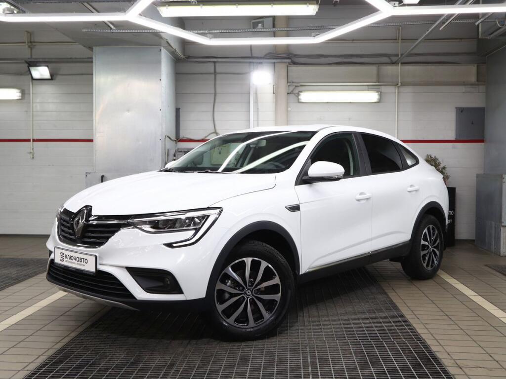 Белый Renault Arkana 2021 года с пробегом