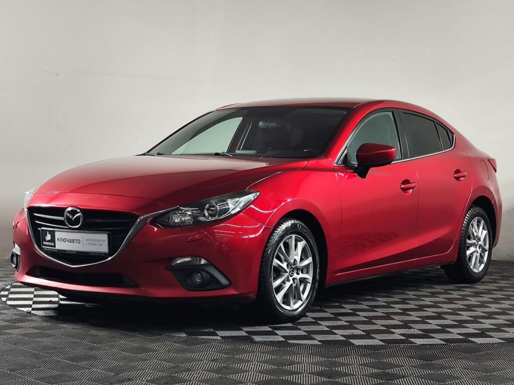 Красный Mazda 3 2015 года с пробегом