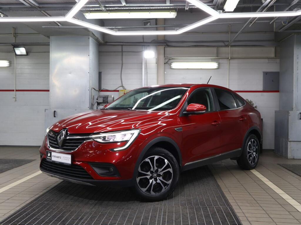 Красный Renault Arkana 2019 года с пробегом