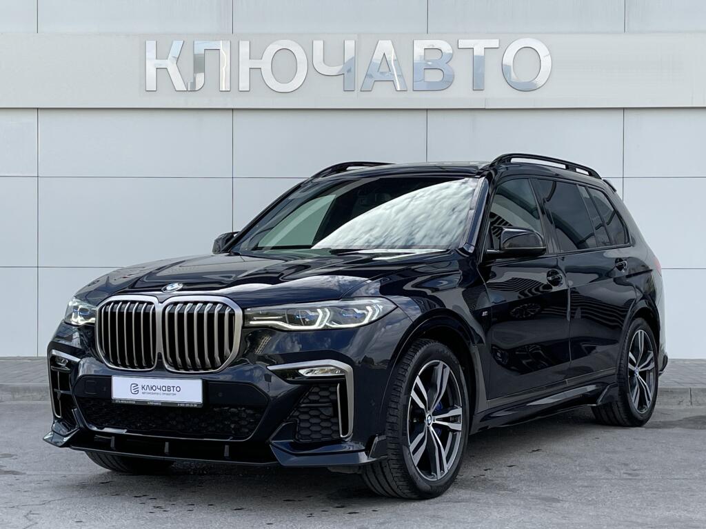 Черный BMW X7 2019 года с пробегом