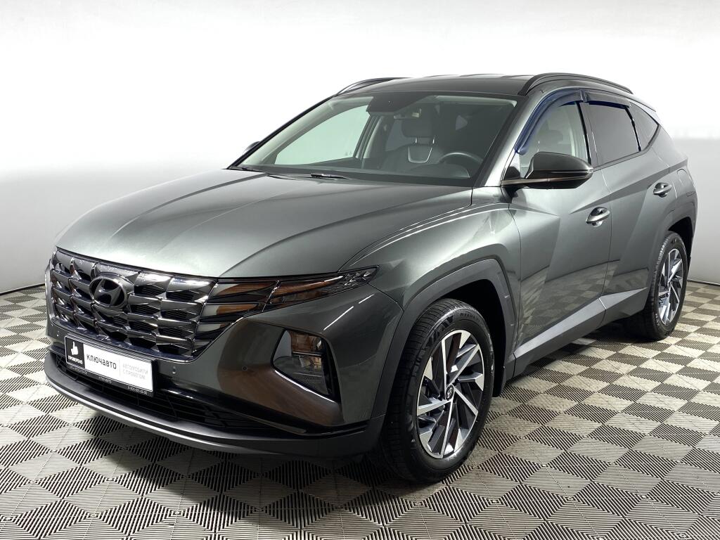 Серый Hyundai Tucson 2022 года с пробегом