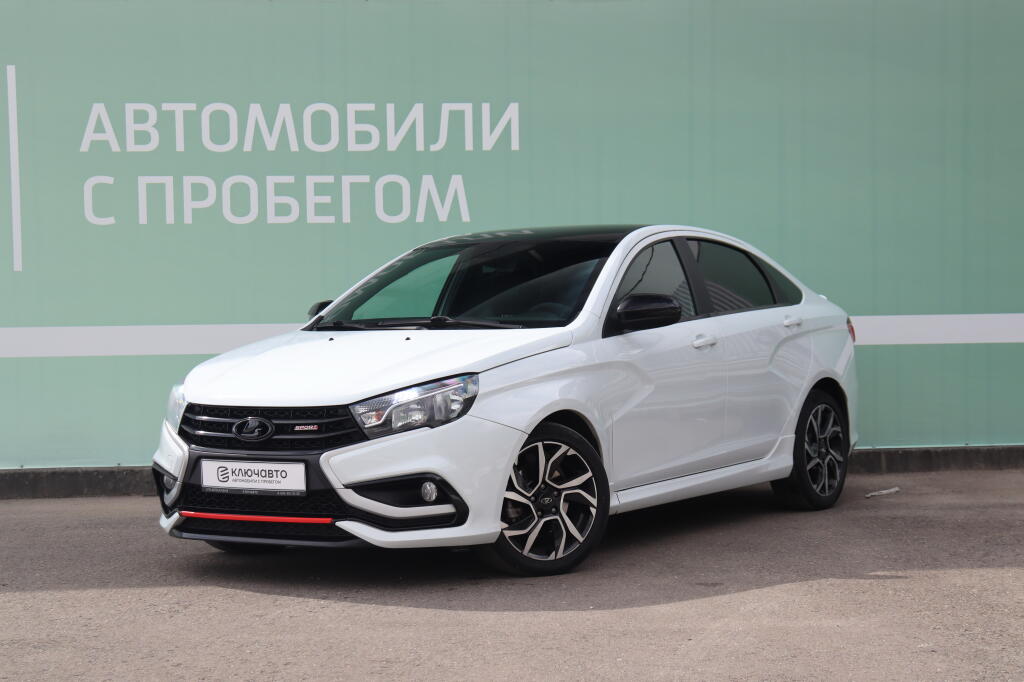 Белый ВАЗ (Lada) Vesta Sport 2019 года с пробегом