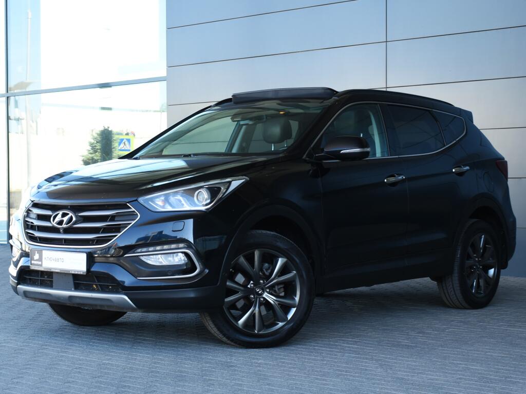 Черный Hyundai Santa Fe 2016 года с пробегом