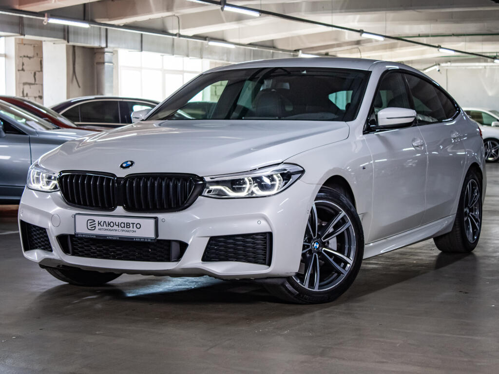 Белый BMW 6 серия 2019 года с пробегом