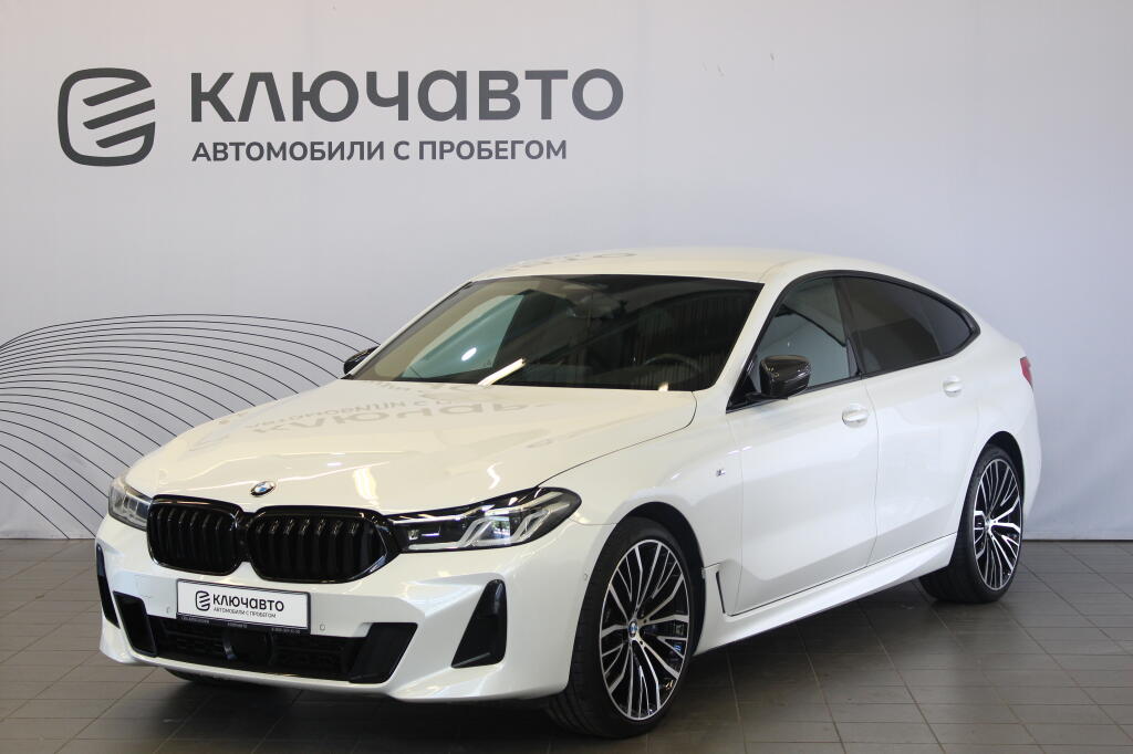 Белый BMW 6 серия 2021 года с пробегом