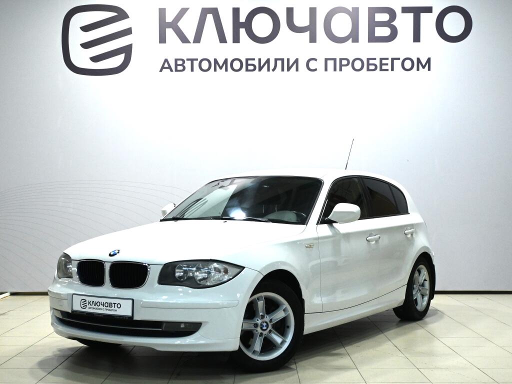 Белый BMW 1 серия 2010 года с пробегом