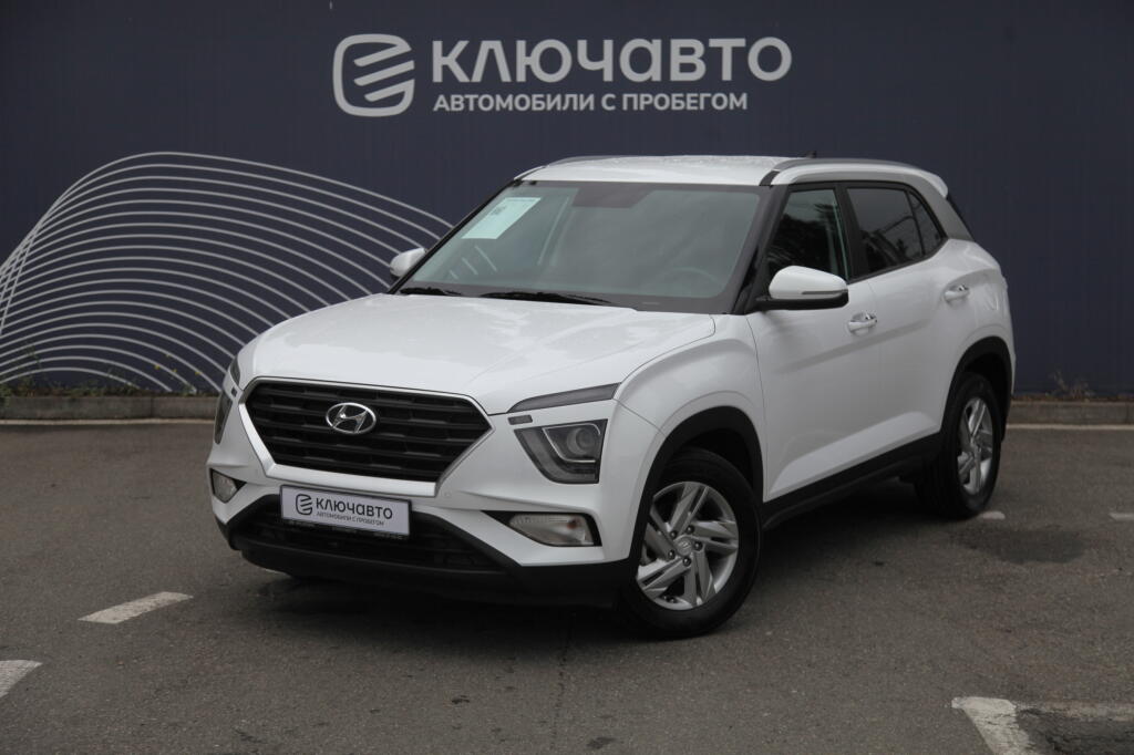 Белый Hyundai Creta 2022 года с пробегом