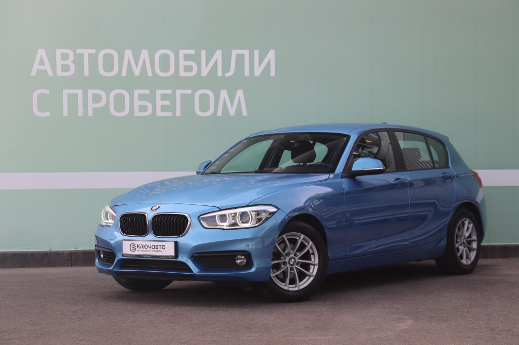 Синий BMW 1 серия 2017 года с пробегом