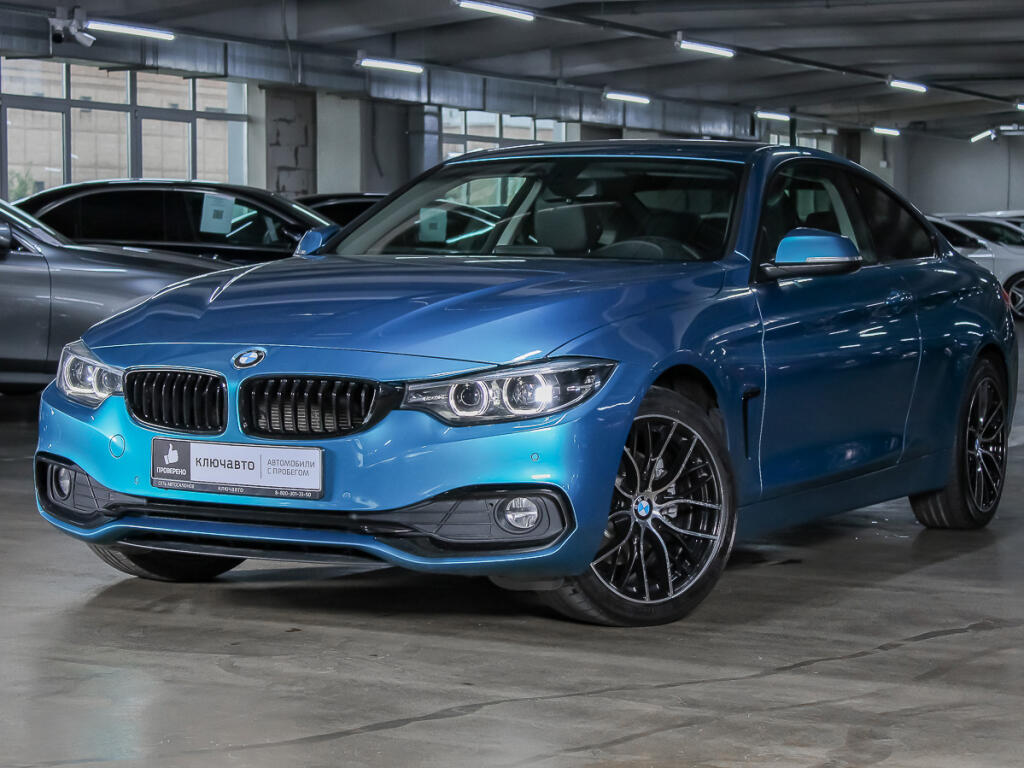 Синий BMW 4 серия 2019 года с пробегом