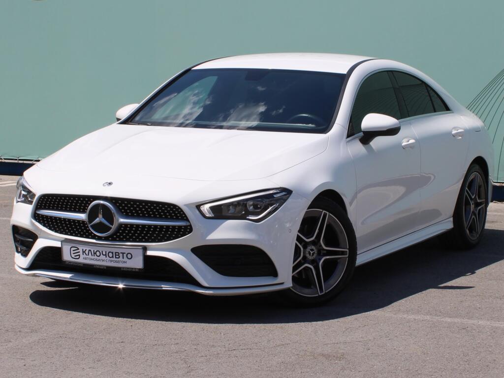 Белый Mercedes-Benz CLA-Класс 2021 года с пробегом